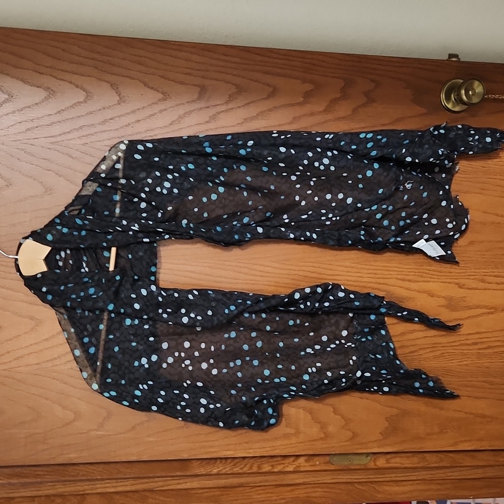 Scarf - Picture 2 of 3